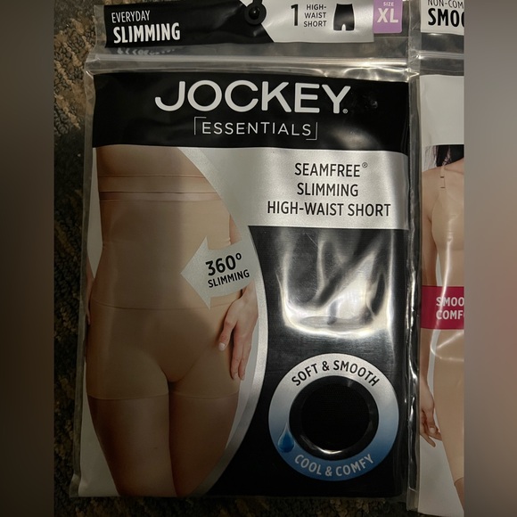 Jockey. Jockey essentials  2 NEW  SEAMFREE slimming short and long-leg bodysuit - Picture 2 of 3